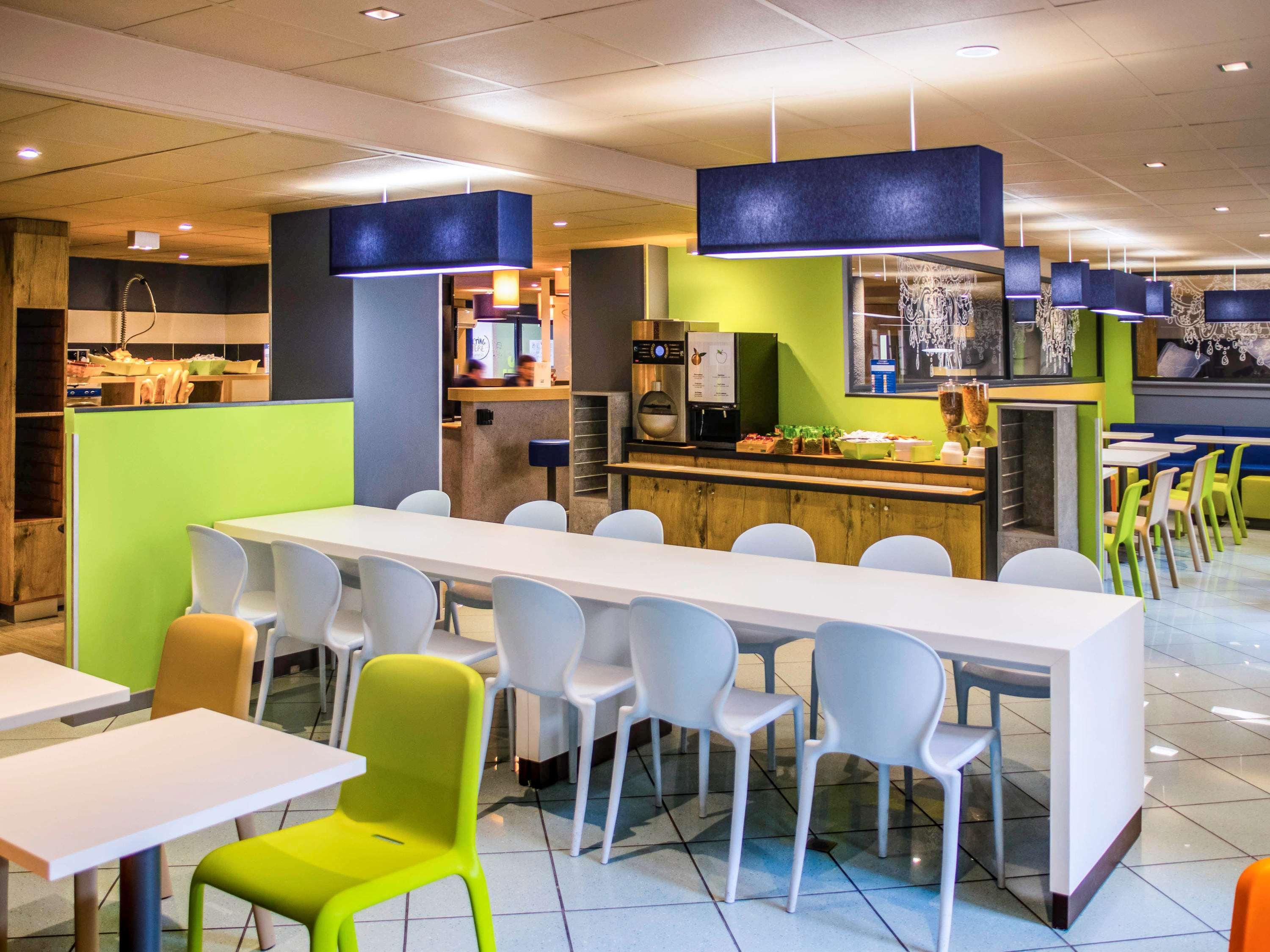 Ibis Budget Marseille Vieux Port Esterno foto