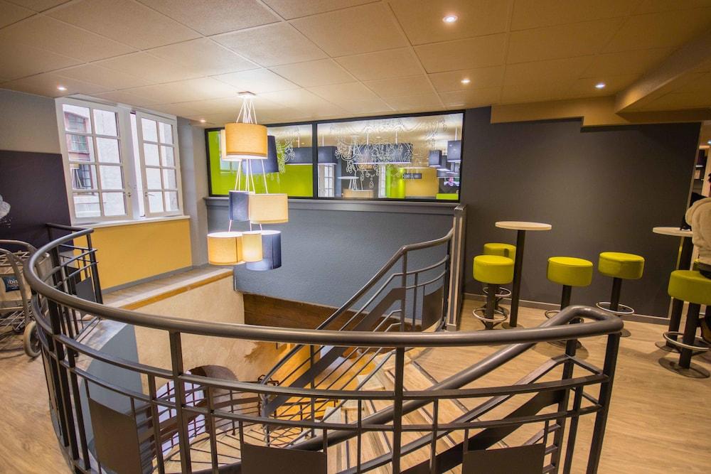 Ibis Budget Marseille Vieux Port Esterno foto