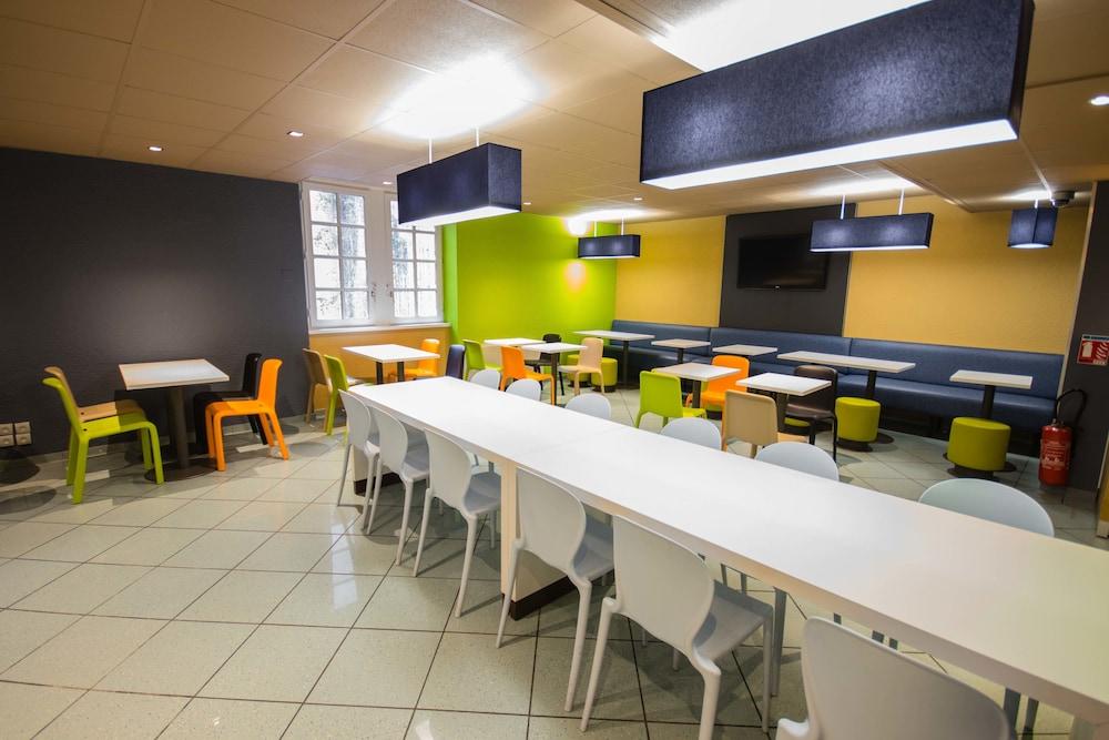 Ibis Budget Marseille Vieux Port Esterno foto