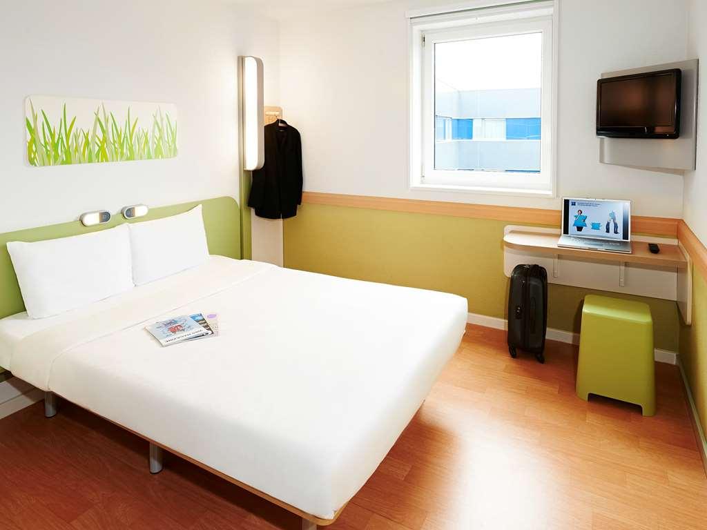 Ibis Budget Marseille Vieux Port Camera foto