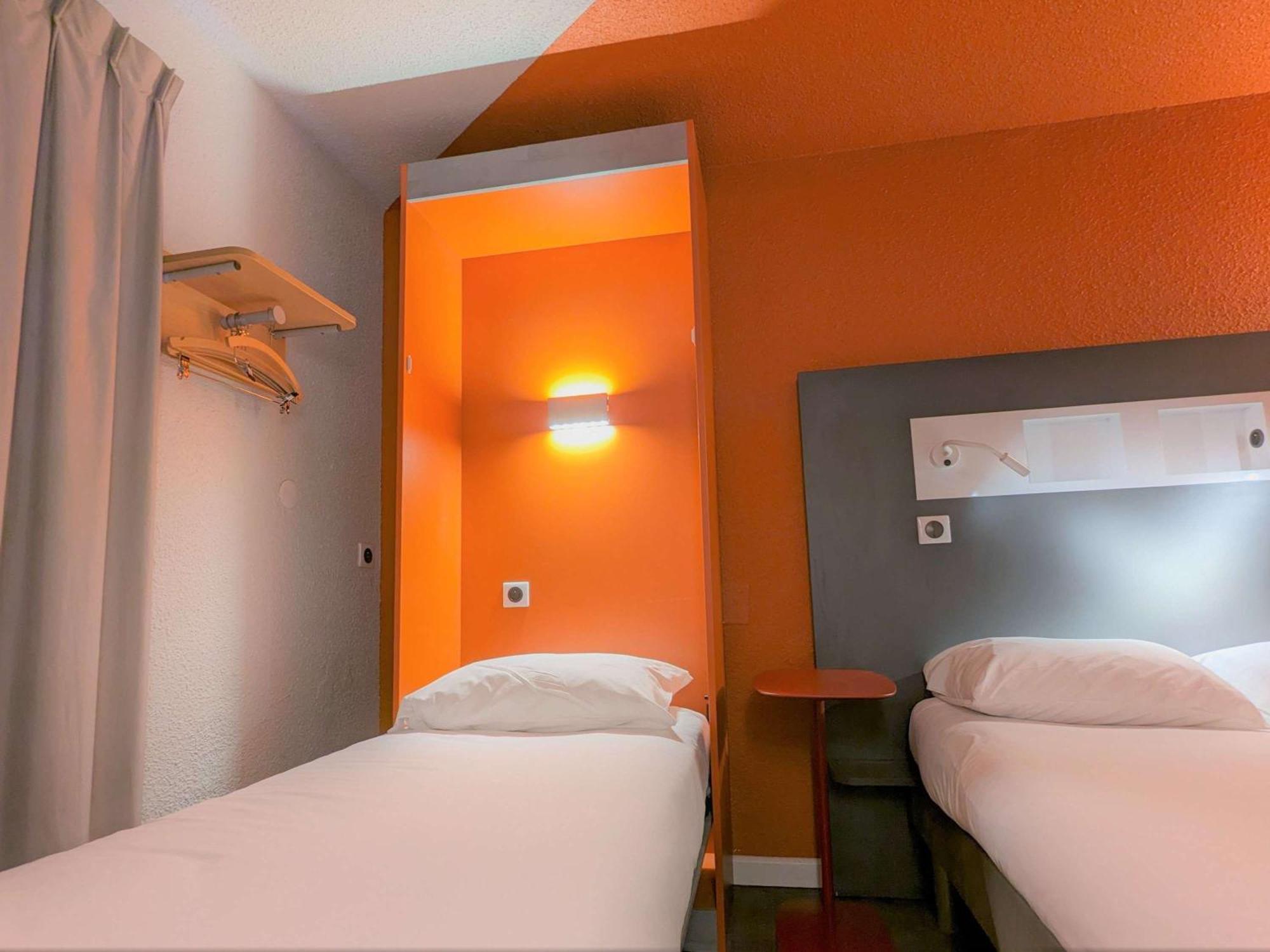 Ibis Budget Marseille Vieux Port Esterno foto